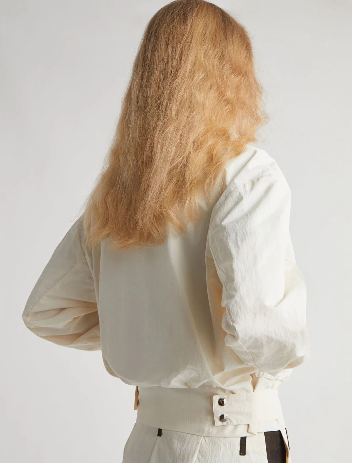 no 2460 / Bastian - Image 5