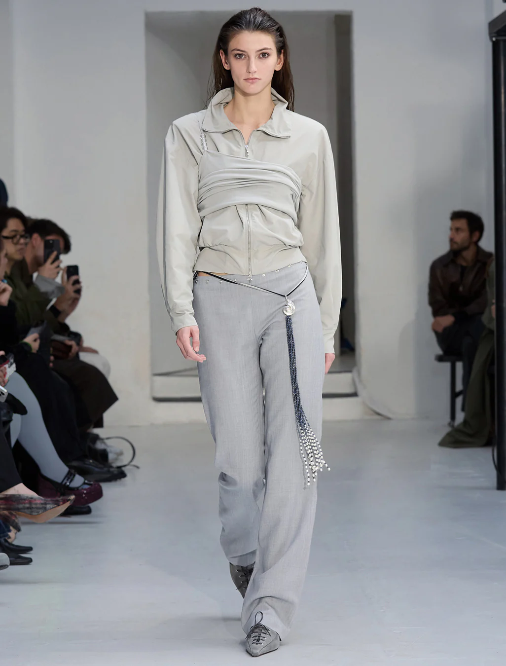 no 2460 / Bastian - Image 8