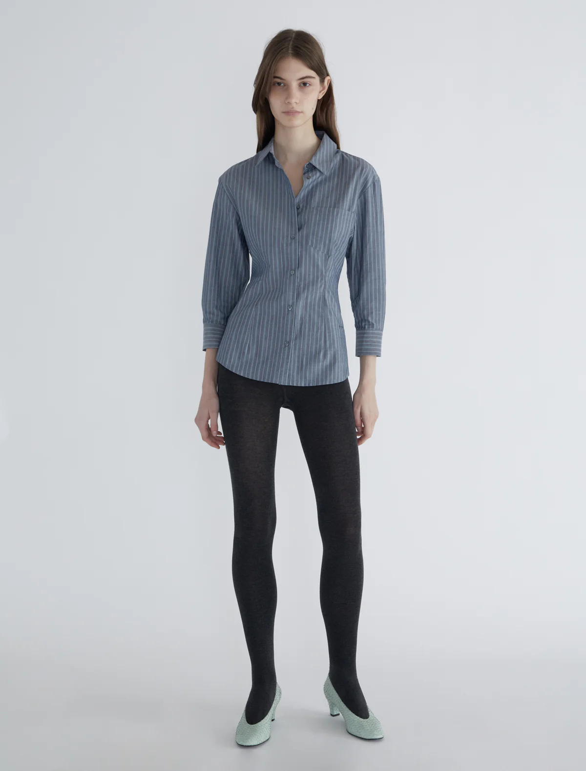 no 2592 / Bruna - Image 3