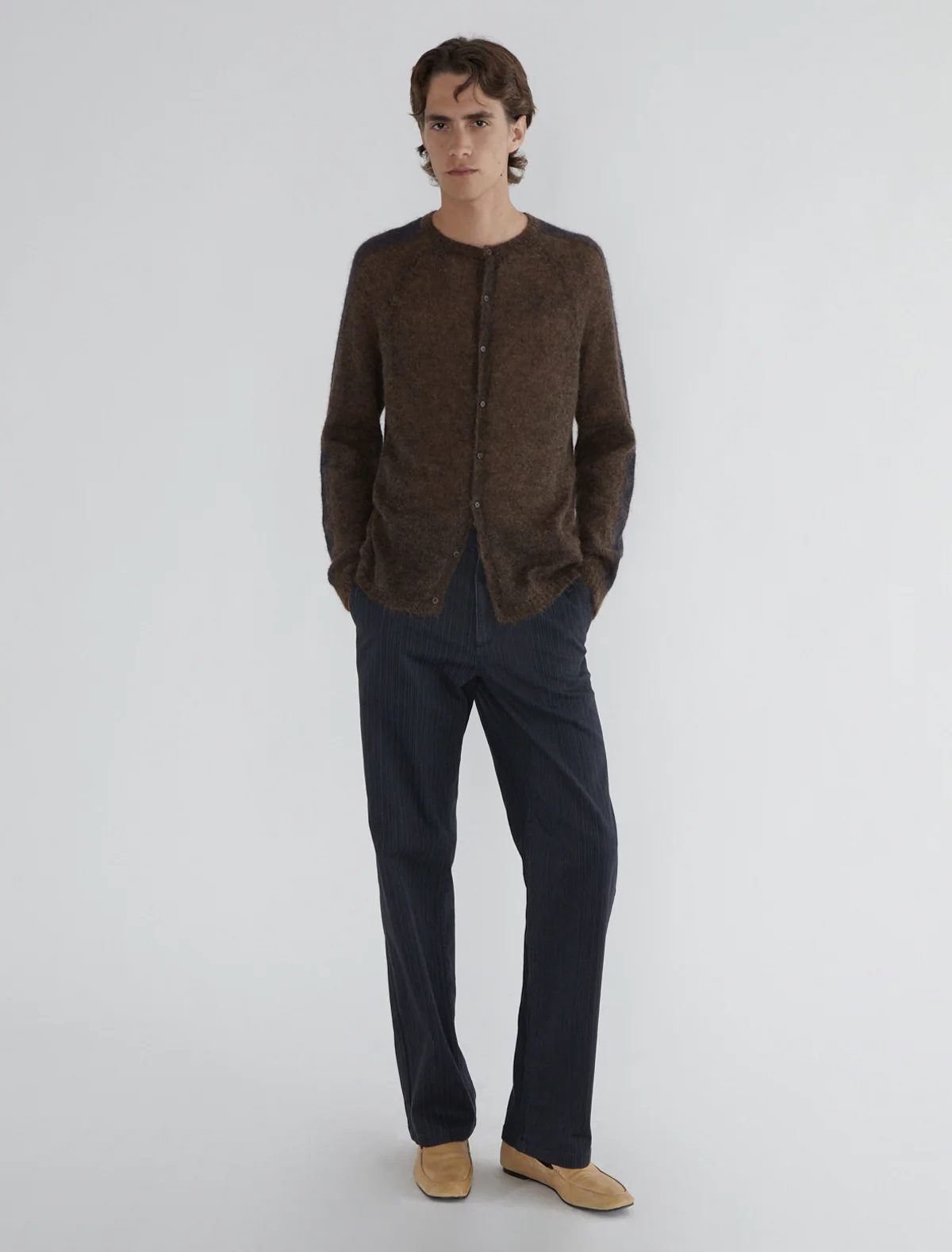 no 2657 / Button Dan - Image 3