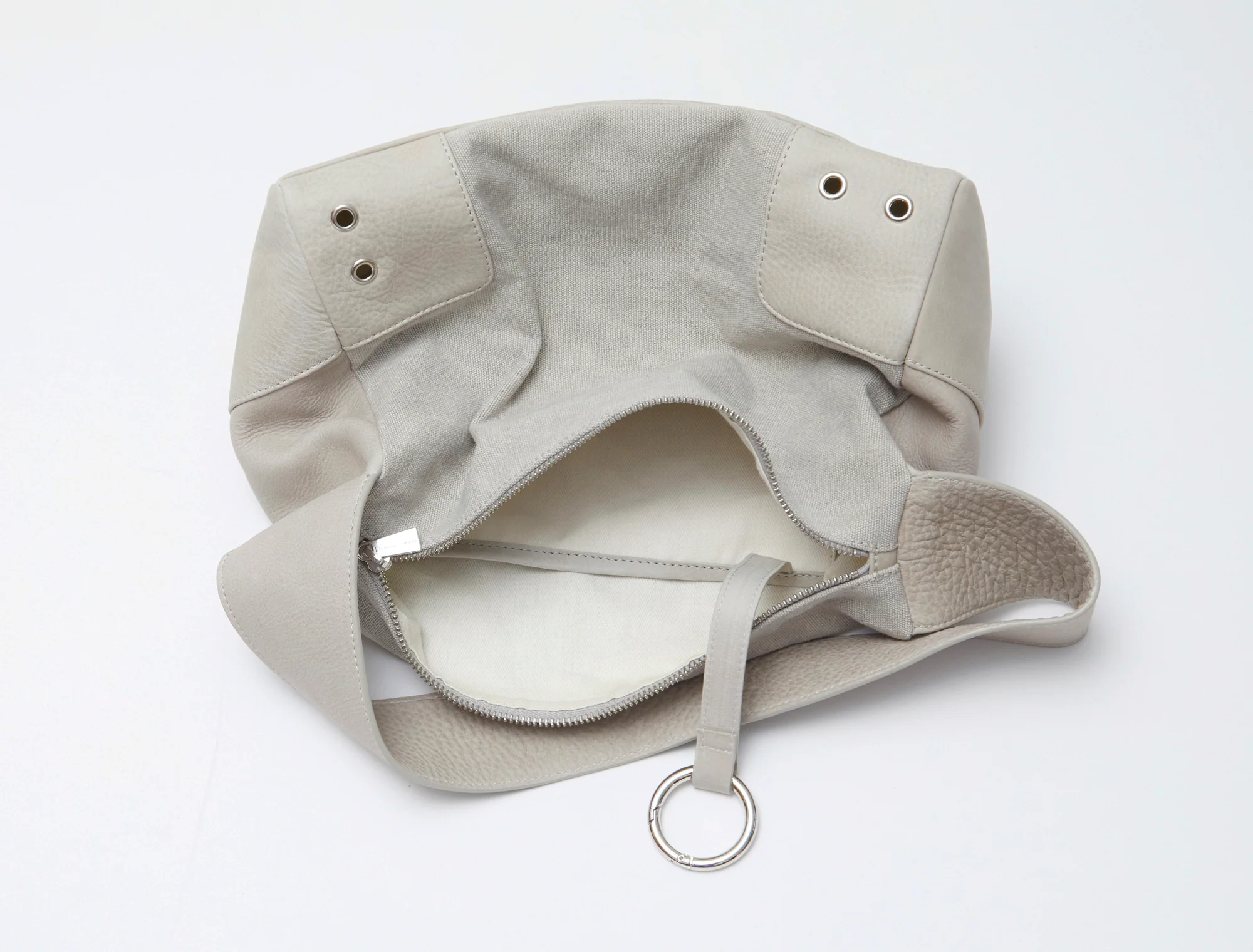 no 2726 / Clara - Image 3