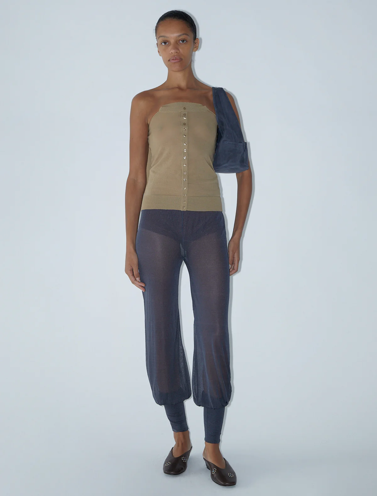 no 2419 / Fernanda II - Image 4