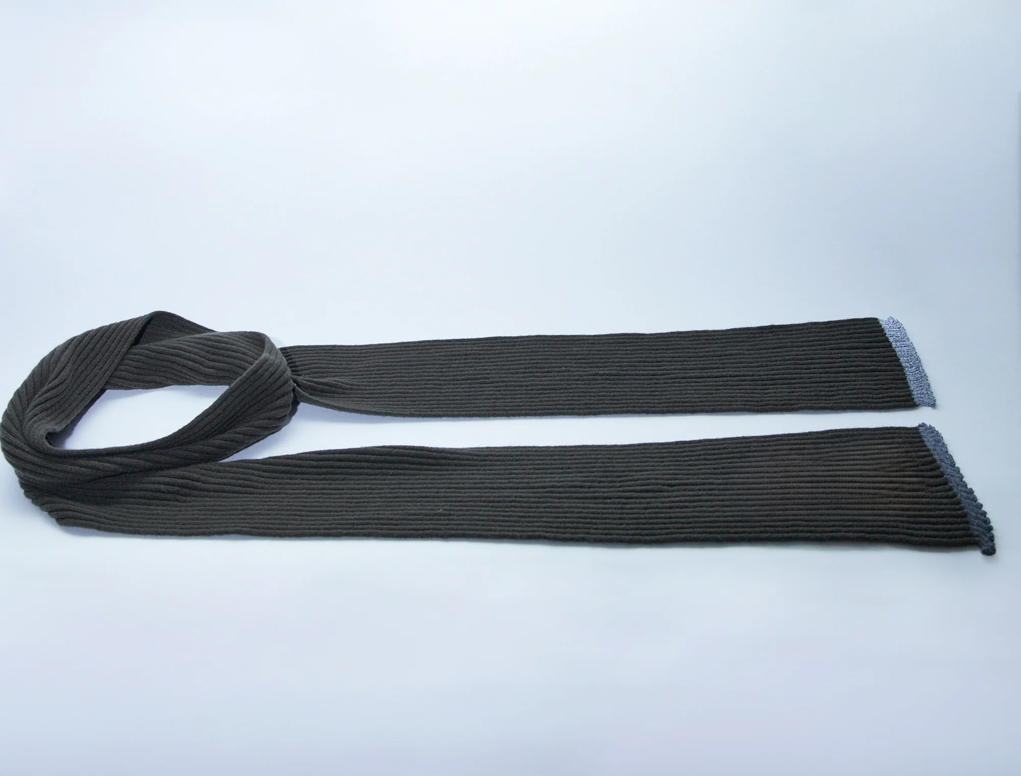 no 2332 / Gia - Image 3