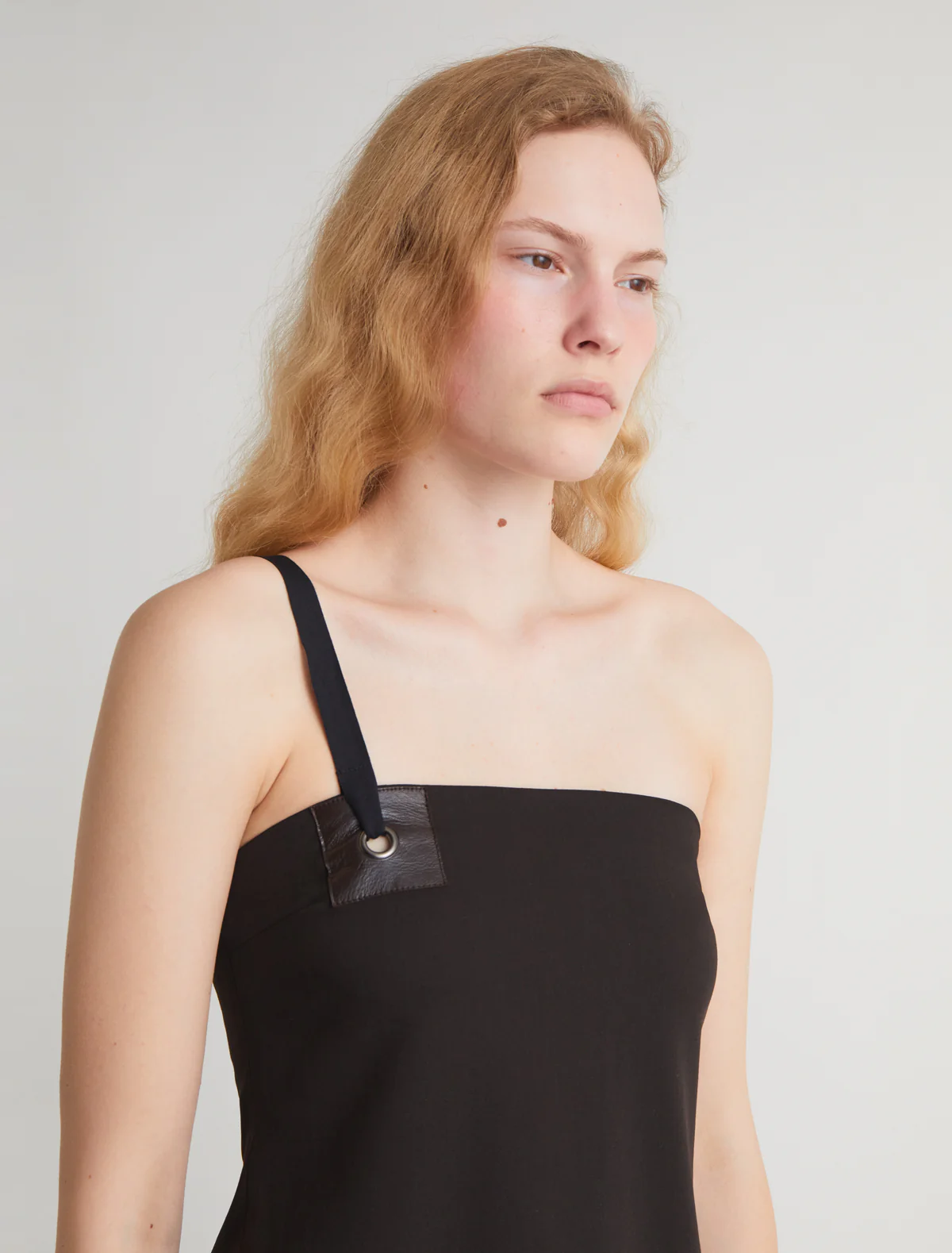 no 2843 / Lali - Image 3