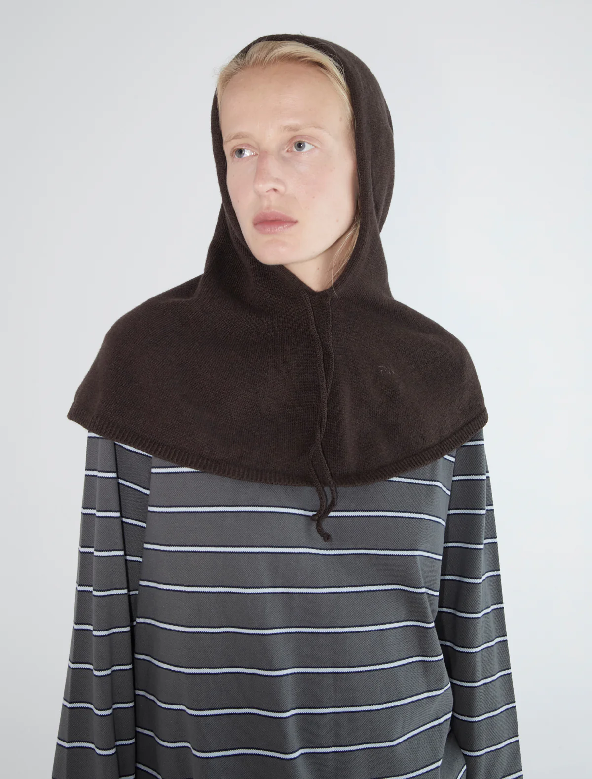 no 2290 / Lucia - Image 4