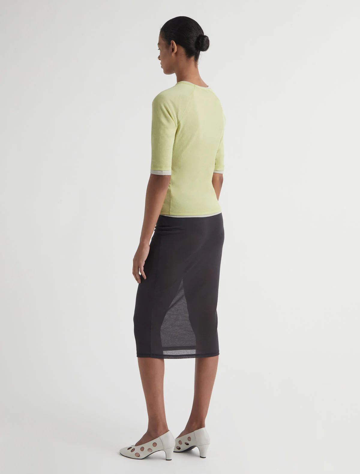 no 2594 / Pia - Image 3
