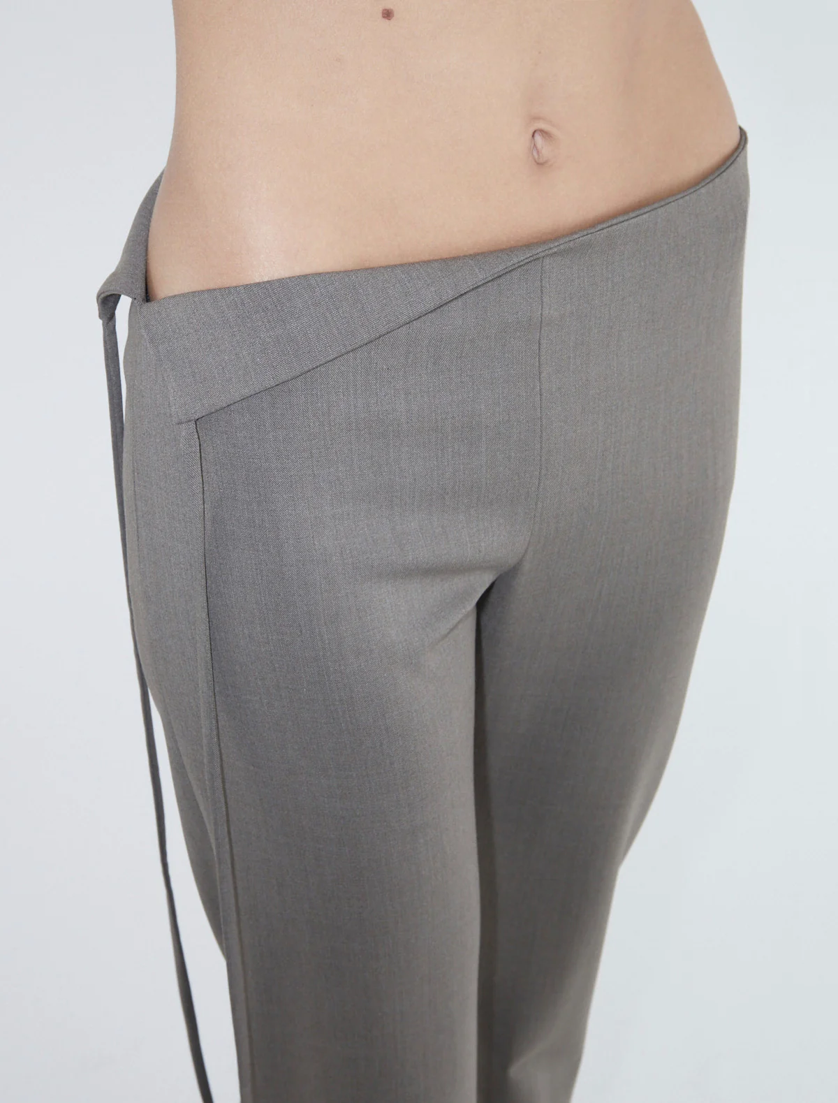 no 1987 / Sandal - Image 3