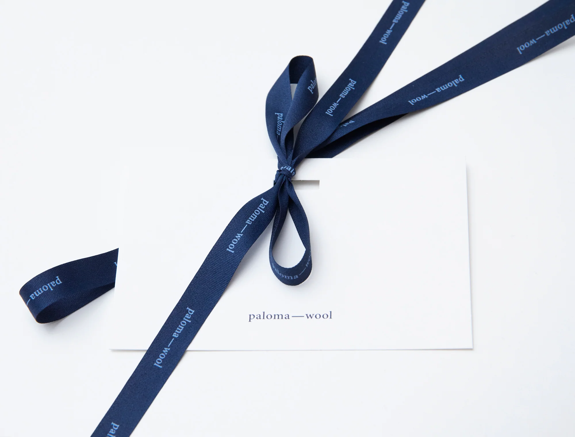 Small Gift Wrapping - Image 2