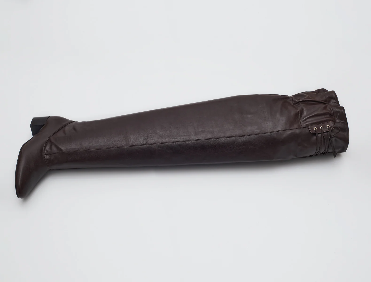 no 2710 / Tall Victoria - Image 4
