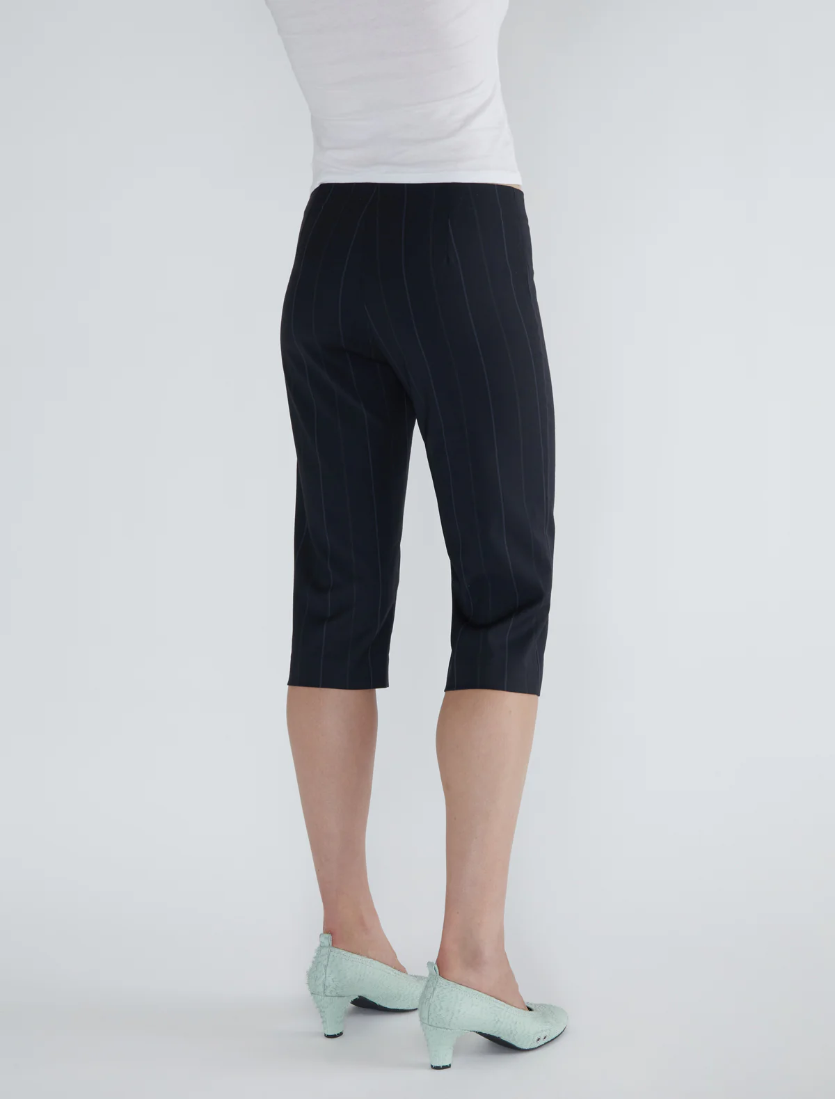 no 1302 / Tinas - Image 3