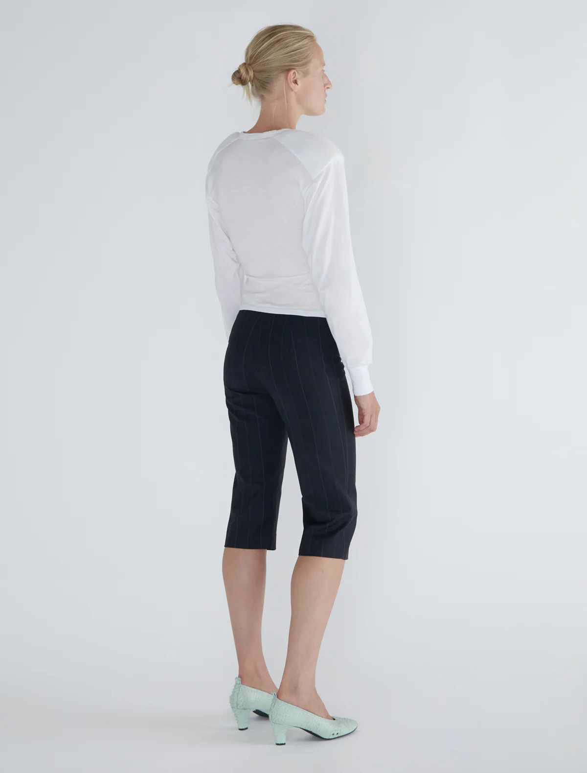 no 1302 / Tinas - Image 5